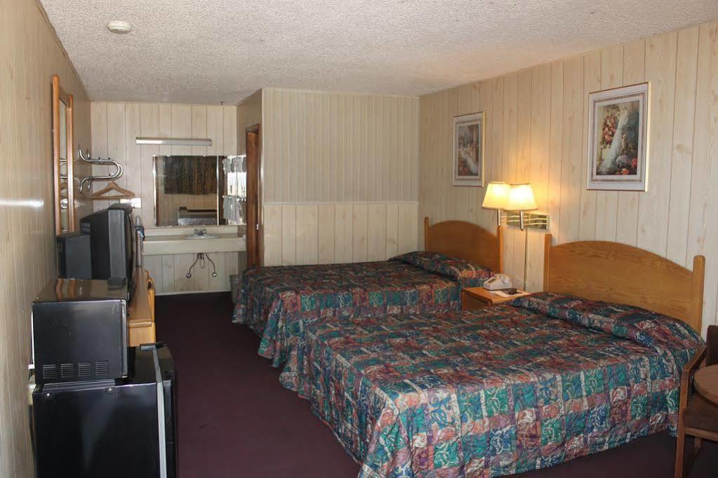 Gold Key Inn Brady Exterior foto