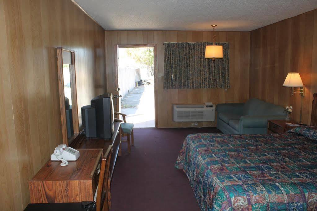 Gold Key Inn Brady Exterior foto
